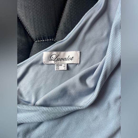 COPY - Blue one shoulder crop top - Picture 3 of 4